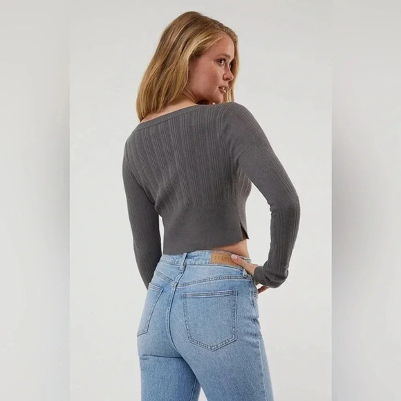 LA Hearts Crop Sweater - Size XS - Picture 6 of 7